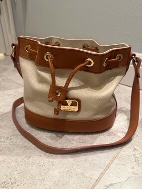 Valentina Firenze Italy Cream & Cognac Leather Drawstring Bucket Crossbody Bag